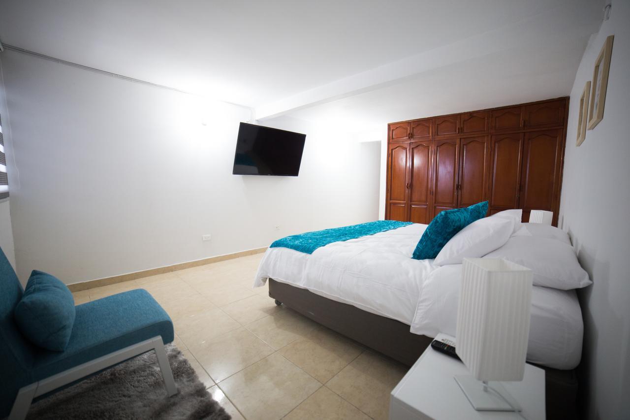 Pensión Suites Bahia 3*